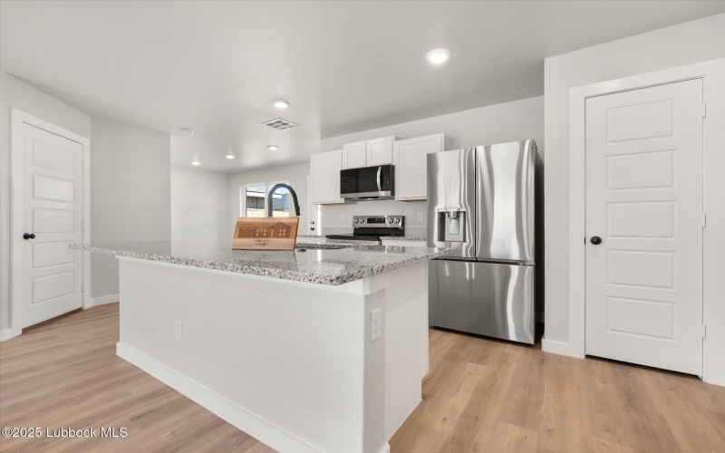 8315 23rd Street, Lubbock, TX 79407, 3 Habitaciones Habitaciones , ,2 BañosBaños,Residential,En Venta,8315 23rd Street,202555701