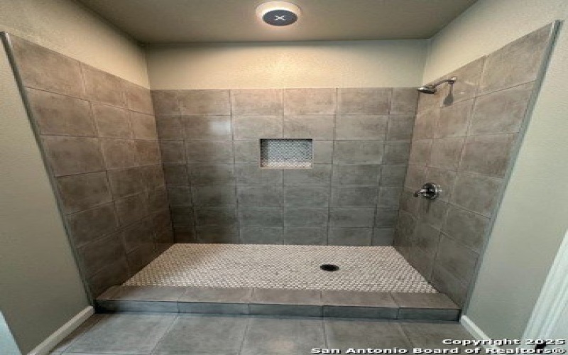 707 Janice, Converse, TX 78109, 3 Habitaciones Habitaciones , ,2 BañosBaños,Residential,En Venta,707 Janice,1837848