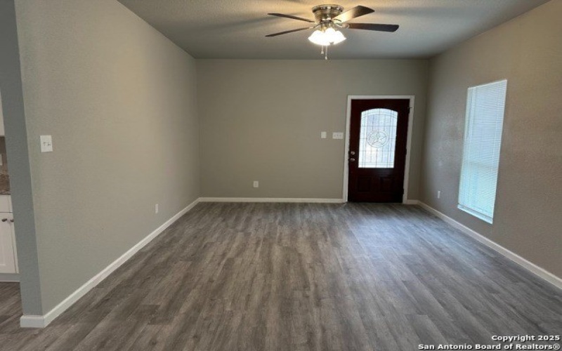 707 Janice, Converse, TX 78109, 3 Habitaciones Habitaciones , ,2 BañosBaños,Residential,En Venta,707 Janice,1837848