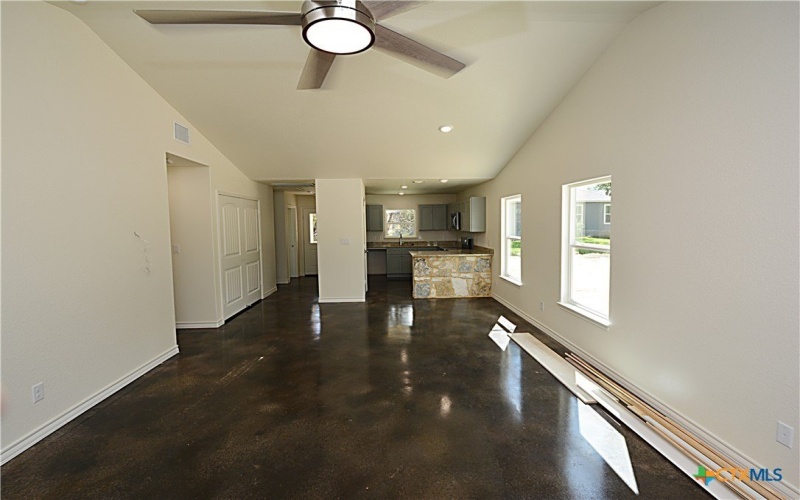 521 Lariat Pass, Spring Branch, TX 78070, 3 Bedrooms Bedrooms, ,2 BathroomsBathrooms,Residential,For Sale,521 Lariat Pass,581977