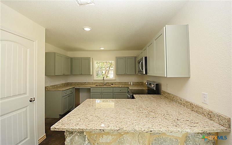 521 Lariat Pass, Spring Branch, TX 78070, 3 Bedrooms Bedrooms, ,2 BathroomsBathrooms,Residential,For Sale,521 Lariat Pass,581977