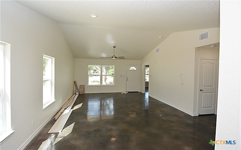 521 Lariat Pass, Spring Branch, TX 78070, 3 Bedrooms Bedrooms, ,2 BathroomsBathrooms,Residential,For Sale,521 Lariat Pass,581977