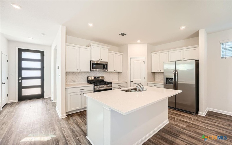 649 Salamander, San Marcos, TX 78666, 4 Bedrooms Bedrooms, ,3 BathroomsBathrooms,Residential,For Sale,649 Salamander,582026