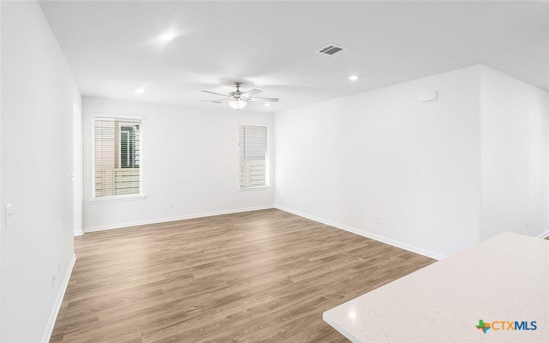 645 Salamander, San Marcos, TX 78666, 3 Bedrooms Bedrooms, ,2 BathroomsBathrooms,Residential,For Sale,645 Salamander,582027