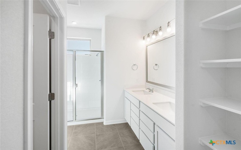 645 Salamander, San Marcos, TX 78666, 3 Bedrooms Bedrooms, ,2 BathroomsBathrooms,Residential,For Sale,645 Salamander,582027
