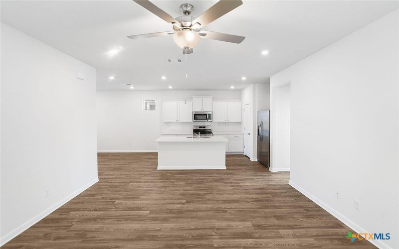645 Salamander, San Marcos, TX 78666, 3 Bedrooms Bedrooms, ,2 BathroomsBathrooms,Residential,For Sale,645 Salamander,582027