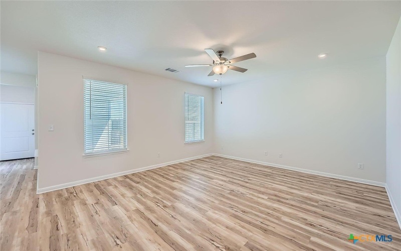 705 Salamander Street, San Marcos, TX 78666, 4 Bedrooms Bedrooms, ,2 BathroomsBathrooms,Residential,For Sale,705 Salamander Street,582044