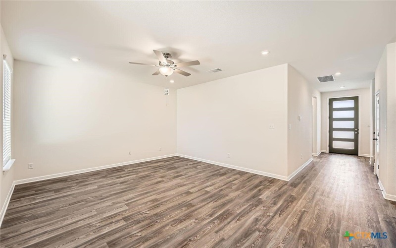 641 Salamander Street, San Marcos, TX 78666, 3 Bedrooms Bedrooms, ,2 BathroomsBathrooms,Residential,For Sale,641 Salamander Street,582058