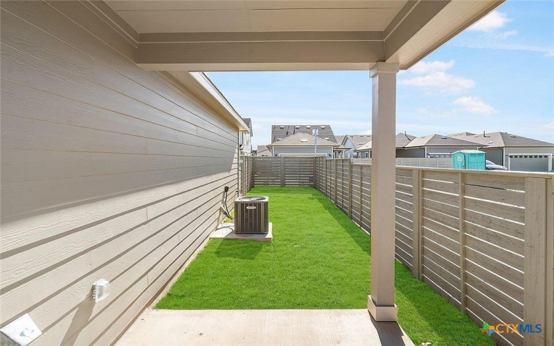 637 Salamander, San Marcos, TX 78666, 3 Habitaciones Habitaciones , ,2 BañosBaños,Residential,En Venta,637 Salamander,582066