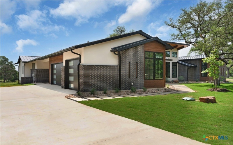 8341 Brewer Lane, Salado, TX 76571, 4 Bedrooms Bedrooms, ,3 BathroomsBathrooms,Residential,For Sale,8341 Brewer Lane,582071