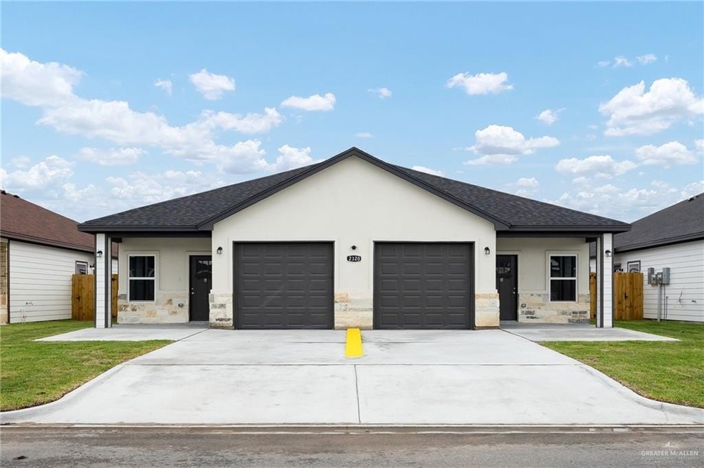 2320 N Valley Circle #A, La Feria, TX 78559, 3 Bedrooms Bedrooms, ,2 BathroomsBathrooms,Residential Lease,For Rent,2320 N Valley Circle,472864