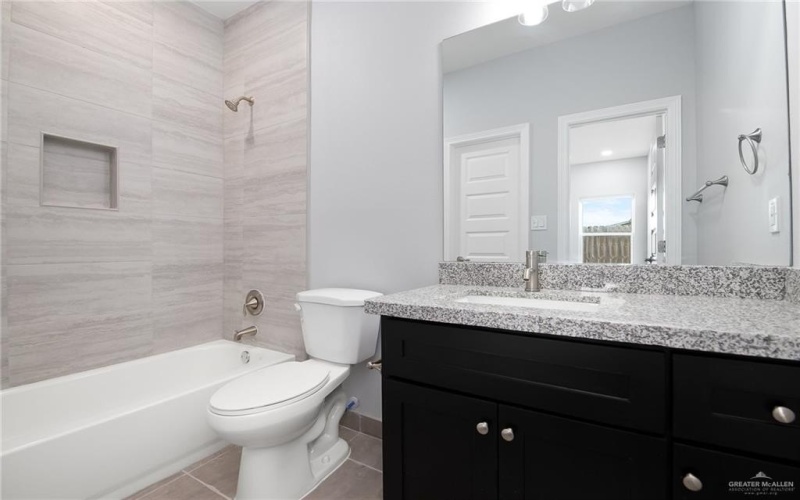 2328 N Valley Circle #A, La Feria, TX 78559, 3 Bedrooms Bedrooms, ,2 BathroomsBathrooms,Residential Lease,For Rent,2328 N Valley Circle,472868