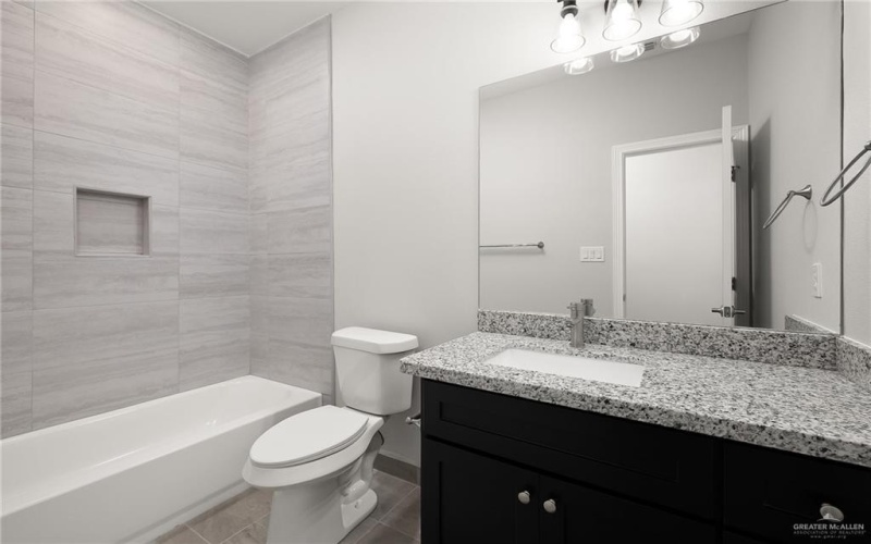 2526 N Valley Circle #A, La Feria, TX 78559, 2 Habitaciones Habitaciones , ,2 BañosBaños,Residential Lease,En Alquiler,2526 N Valley Circle,472878