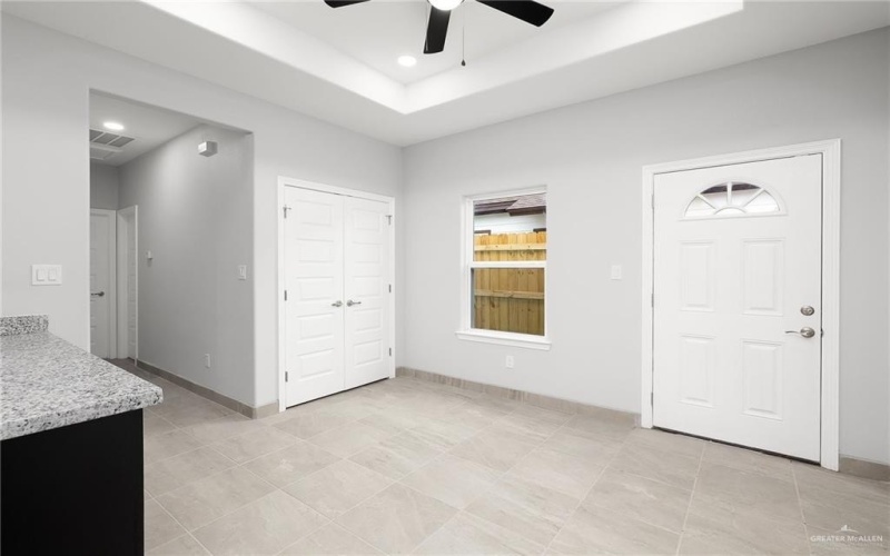 2526 N Valley Circle #A, La Feria, TX 78559, 2 Habitaciones Habitaciones , ,2 BañosBaños,Residential Lease,En Alquiler,2526 N Valley Circle,472878
