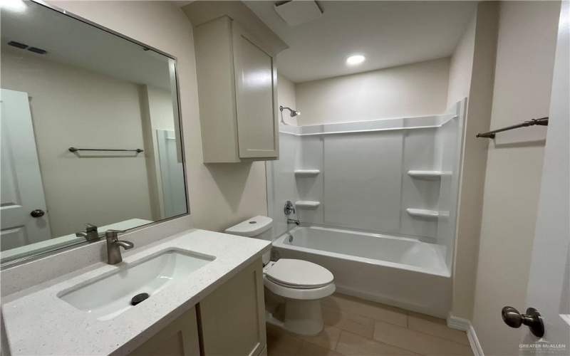 3020 W Hackberry Avenue, Weslaco, TX 78596, 3 Habitaciones Habitaciones , ,2 BañosBaños,Residential,En Venta,3020 W Hackberry Avenue,472899