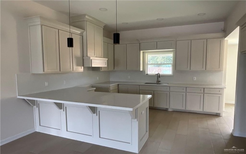 3020 W Hackberry Avenue, Weslaco, TX 78596, 3 Habitaciones Habitaciones , ,2 BañosBaños,Residential,En Venta,3020 W Hackberry Avenue,472899