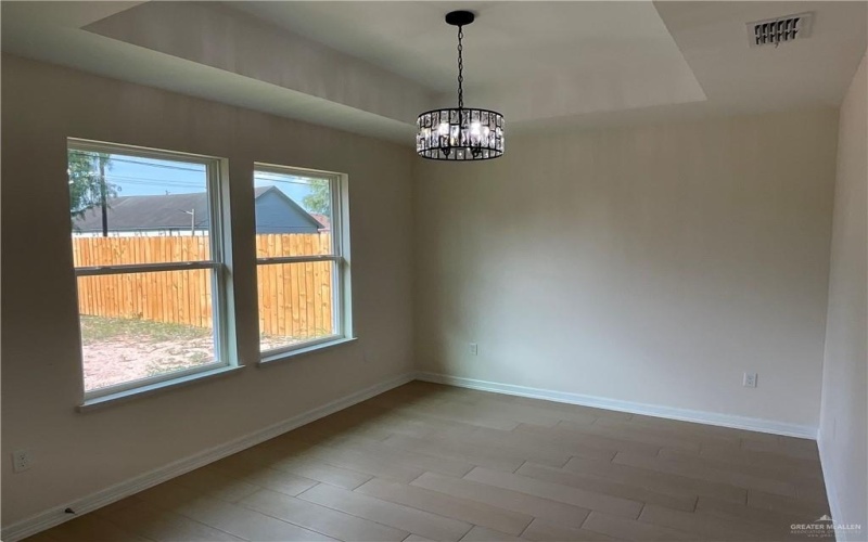 3020 W Hackberry Avenue, Weslaco, TX 78596, 3 Habitaciones Habitaciones , ,2 BañosBaños,Residential,En Venta,3020 W Hackberry Avenue,472899