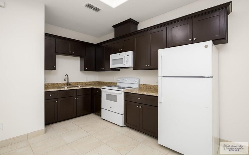 2522 N VALLEY CIRCLE #A, LA FERIA, TX 78559, 2 Bedrooms Bedrooms, ,2 BathroomsBathrooms,Residential Lease,For Rent,2522 N VALLEY CIRCLE,29765697
