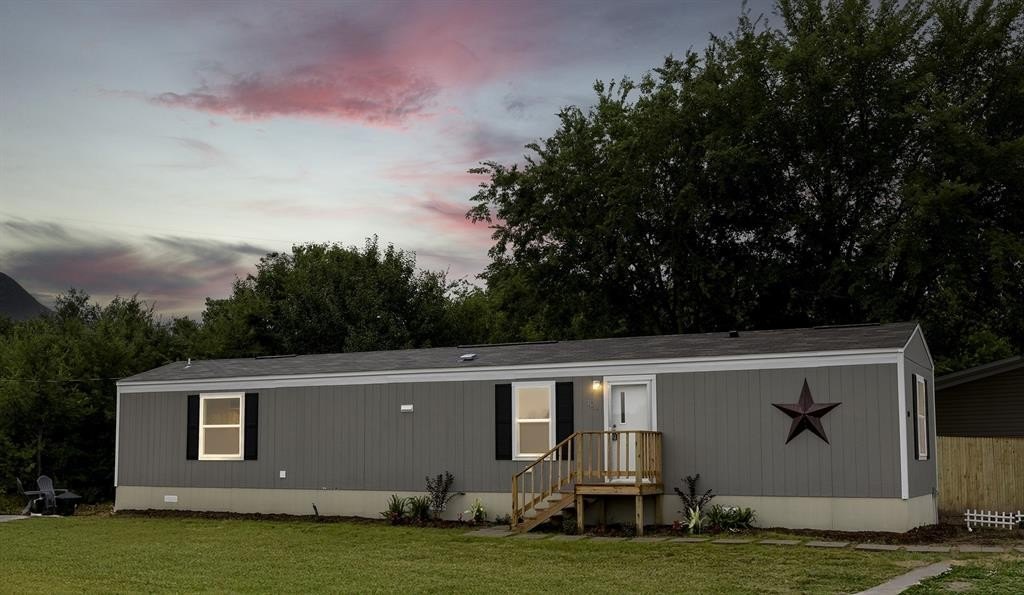 108 St Michaels Drive, Trinidad, TX 75163, 2 Habitaciones Habitaciones , ,2 BañosBaños,Residential,En Venta,108 St Michaels Drive,20882182