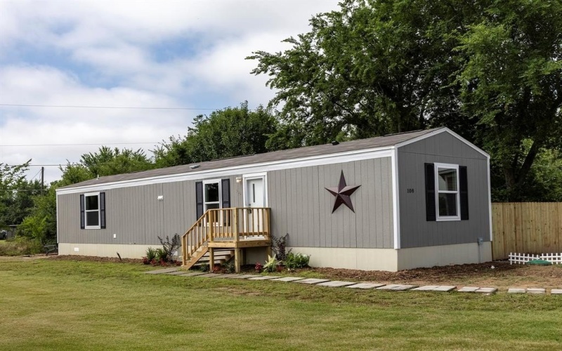 108 St Michaels Drive, Trinidad, TX 75163, 2 Habitaciones Habitaciones , ,2 BañosBaños,Residential,En Venta,108 St Michaels Drive,20882182
