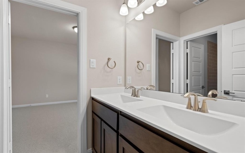 2605 Rosewood Way, Northlake, TX 76226, 5 Bedrooms Bedrooms, ,5 BathroomsBathrooms,Residential,For Sale,2605 Rosewood Way,20950139