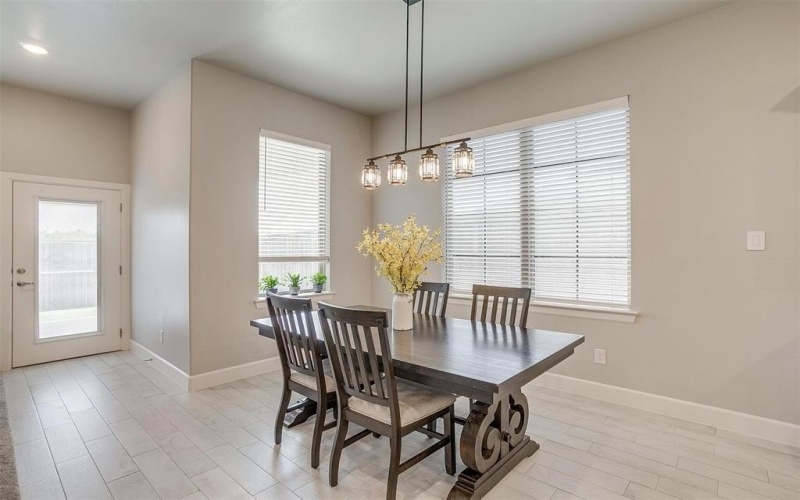 1733 Reverie Road, Burleson, TX 76028, 3 Habitaciones Habitaciones , ,2 BañosBaños,Residential,En Venta,1733 Reverie Road,20954852