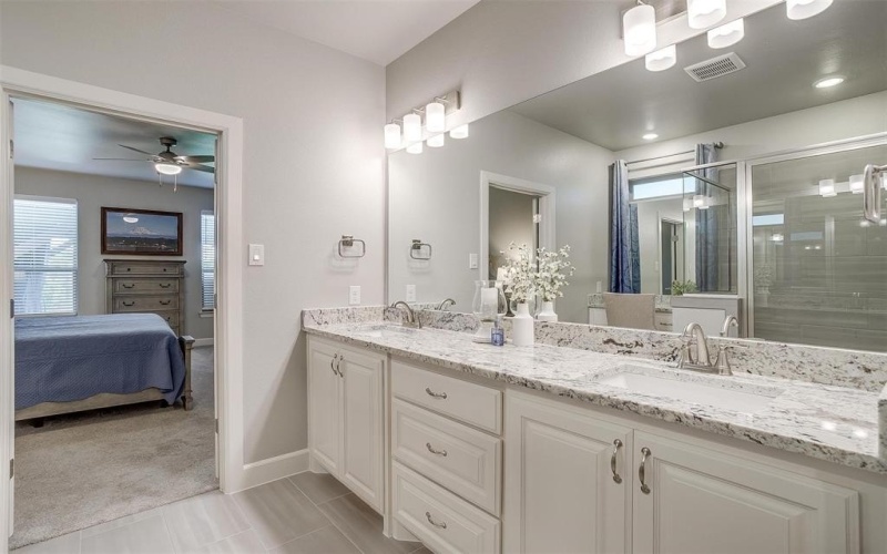 1733 Reverie Road, Burleson, TX 76028, 3 Habitaciones Habitaciones , ,2 BañosBaños,Residential,En Venta,1733 Reverie Road,20954852