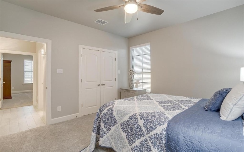 1733 Reverie Road, Burleson, TX 76028, 3 Habitaciones Habitaciones , ,2 BañosBaños,Residential,En Venta,1733 Reverie Road,20954852