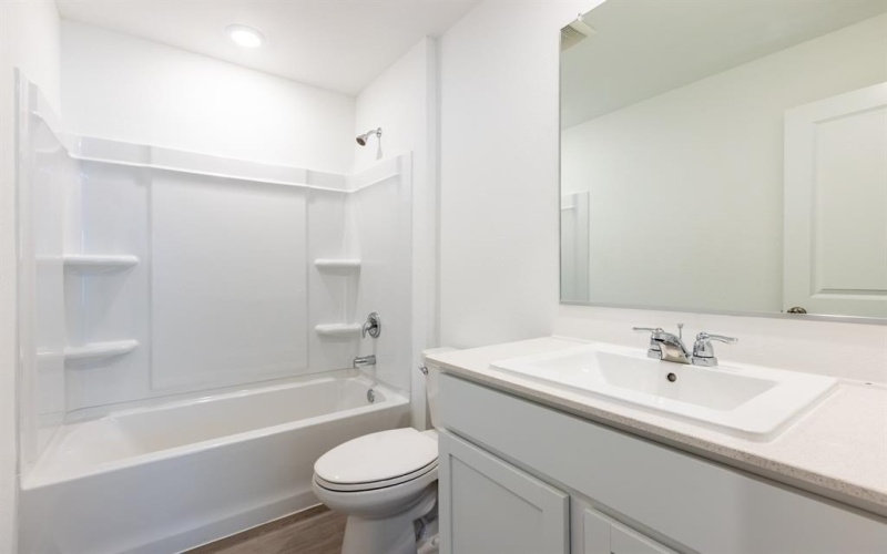 221 Poplar Place, Wilmer, TX 75141, 3 Habitaciones Habitaciones , ,2 BañosBaños,Residential Lease,En Alquiler,221 Poplar Place,20957059