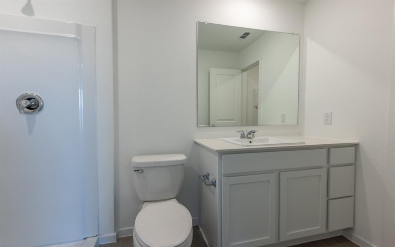 221 Poplar Place, Wilmer, TX 75141, 3 Habitaciones Habitaciones , ,2 BañosBaños,Residential Lease,En Alquiler,221 Poplar Place,20957059