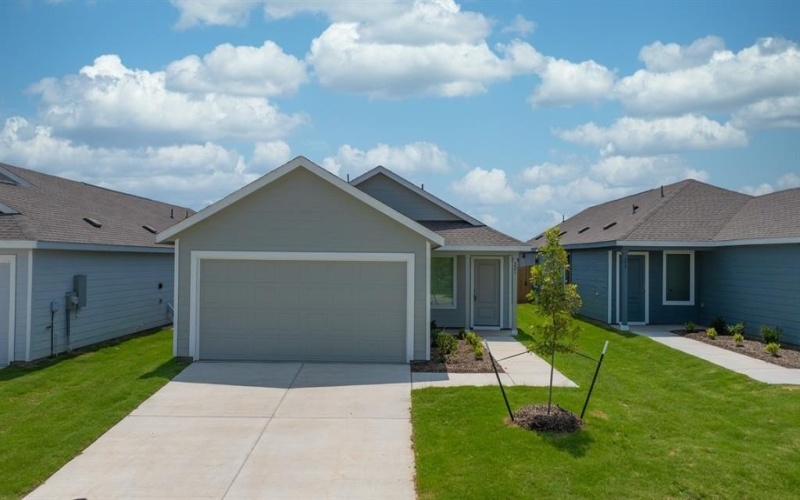 221 Poplar Place, Wilmer, TX 75141, 3 Habitaciones Habitaciones , ,2 BañosBaños,Residential Lease,En Alquiler,221 Poplar Place,20957059