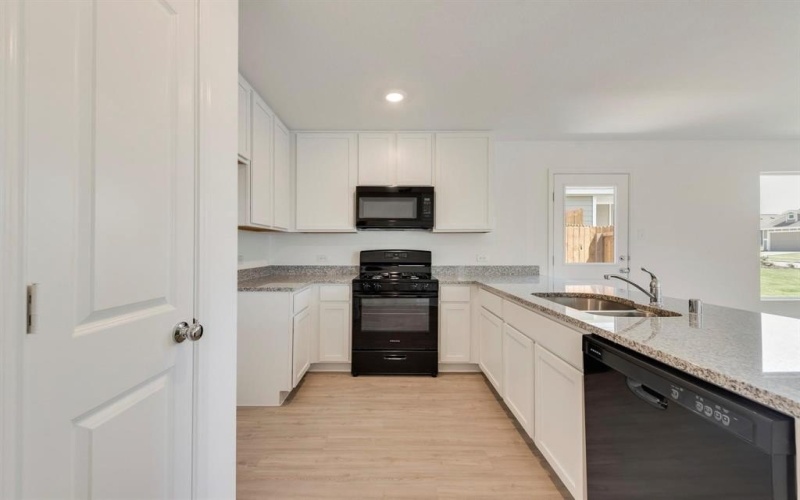 9812 Platteview Road, Fort Worth, TX 76179, 3 Habitaciones Habitaciones , ,2 BañosBaños,Residential Lease,En Alquiler,9812 Platteview Road,20957081