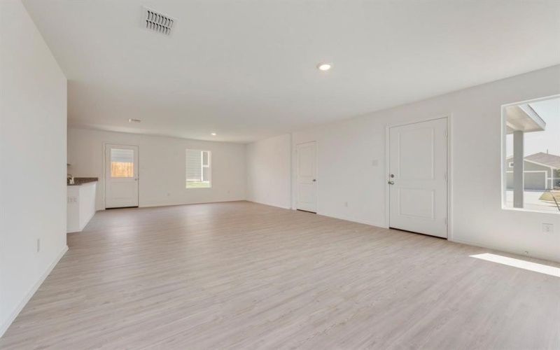 9812 Platteview Road, Fort Worth, TX 76179, 3 Habitaciones Habitaciones , ,2 BañosBaños,Residential Lease,En Alquiler,9812 Platteview Road,20957081