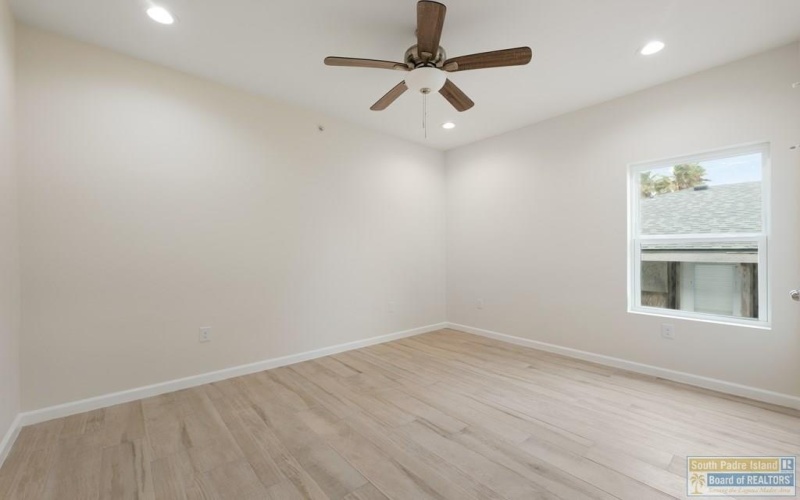 115 Marlin St. #D, South Padre Island, TX 78597, 2 Habitaciones Habitaciones , ,2 BañosBaños,Residential,En Venta,115 Marlin St.,103844