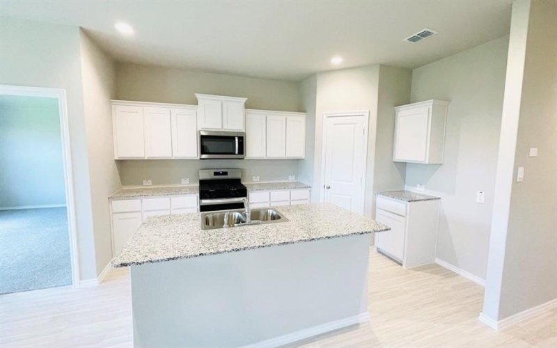 4117 TWISTED CREEK Drive, Fort Worth, TX 76036, 4 Bedrooms Bedrooms, ,2 BathroomsBathrooms,Residential,For Sale,4117 TWISTED CREEK Drive,20955455