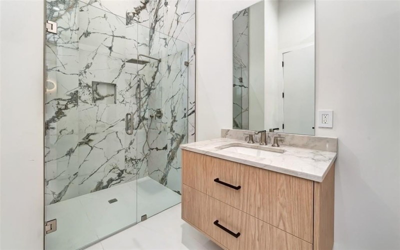 5060 Wateka Drive, Dallas, TX 75209, 5 Bedrooms Bedrooms, ,6 BathroomsBathrooms,Residential,For Sale,5060 Wateka Drive,20955748