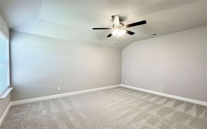 6317 Graceland Drive, Greenville, TX 75402, 3 Bedrooms Bedrooms, ,2 BathroomsBathrooms,Residential Lease,For Rent,6317 Graceland Drive,20955905