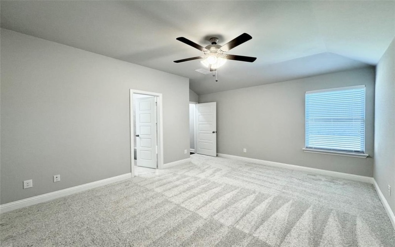 6317 Graceland Drive, Greenville, TX 75402, 3 Bedrooms Bedrooms, ,2 BathroomsBathrooms,Residential Lease,For Rent,6317 Graceland Drive,20955905