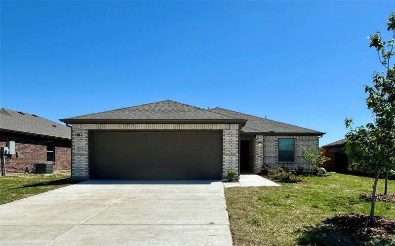 6317 Graceland Drive, Greenville, TX 75402, 3 Bedrooms Bedrooms, ,2 BathroomsBathrooms,Residential Lease,For Rent,6317 Graceland Drive,20955905