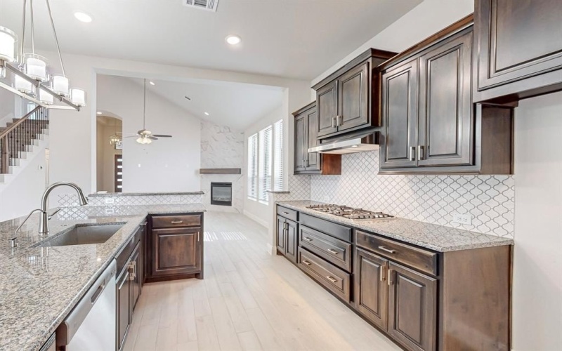 1604 Treleven Court, McKinney, TX 75071, 4 Habitaciones Habitaciones , ,5 BañosBaños,Residential Lease,En Alquiler,1604 Treleven Court,20955945