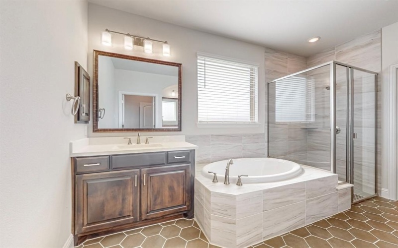 1604 Treleven Court, McKinney, TX 75071, 4 Habitaciones Habitaciones , ,5 BañosBaños,Residential Lease,En Alquiler,1604 Treleven Court,20955945