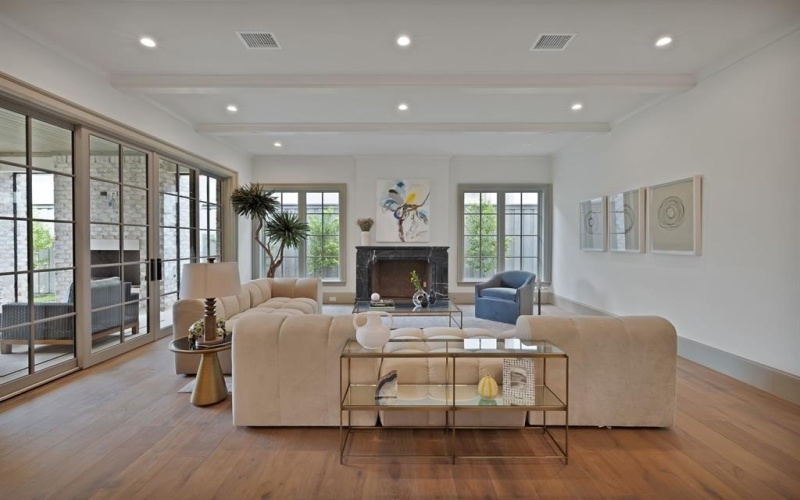 3626 University Boulevard, University Park, TX 75205, 9 Bedrooms Bedrooms, ,9 BathroomsBathrooms,Residential,For Sale,3626 University Boulevard,20956126