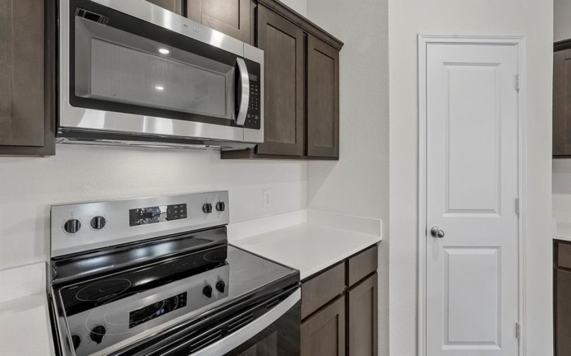 434 Drake Drive, Ferris, TX 75125, 4 Bedrooms Bedrooms, ,3 BathroomsBathrooms,Residential,For Sale,434 Drake Drive,20956128