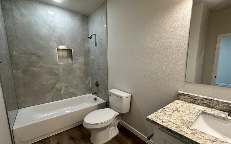 102 Navajo Drive, Mabank, TX 75156, 3 Bedrooms Bedrooms, ,2 BathroomsBathrooms,Residential Lease,For Rent,102 Navajo Drive,20956136