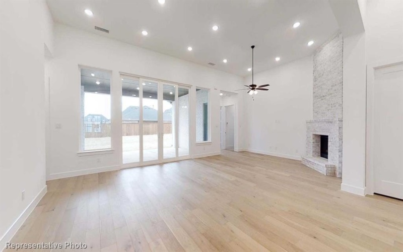 2404 Randas Way, Rockwall, TX 75087, 4 Bedrooms Bedrooms, ,3 BathroomsBathrooms,Residential,For Sale,2404 Randas Way,20956281