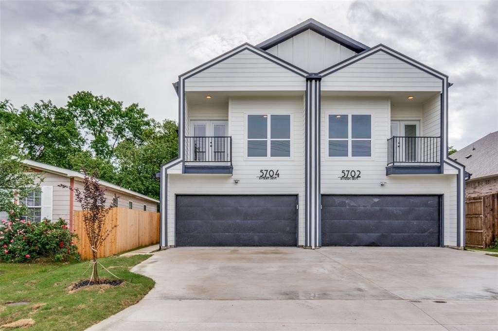 5704 Riverside Drive, Dallas, TX 75235, 2 Bedrooms Bedrooms, ,3 BathroomsBathrooms,Residential Multi Family,For Sale,5704 Riverside Drive,20956344