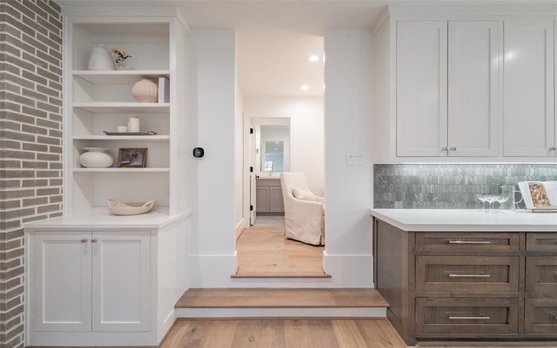 4525 Emerson Avenue #2L, University Park, TX 75205, 3 Habitaciones Habitaciones , ,3 BañosBaños,Residential Lease,En Alquiler,4525 Emerson Avenue,20956361