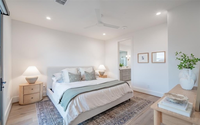 4525 Emerson Avenue #3L, University Park, TX 75205, 3 Habitaciones Habitaciones , ,3 BañosBaños,Residential Lease,En Alquiler,4525 Emerson Avenue,20956397