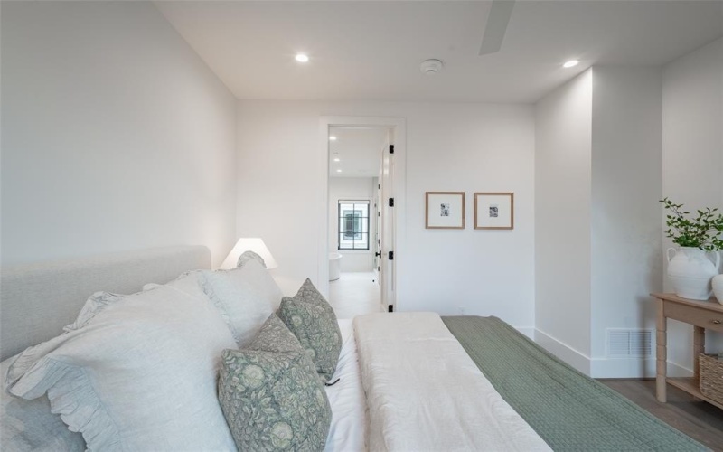 4525 Emerson Avenue #3L, University Park, TX 75205, 3 Habitaciones Habitaciones , ,3 BañosBaños,Residential Lease,En Alquiler,4525 Emerson Avenue,20956397