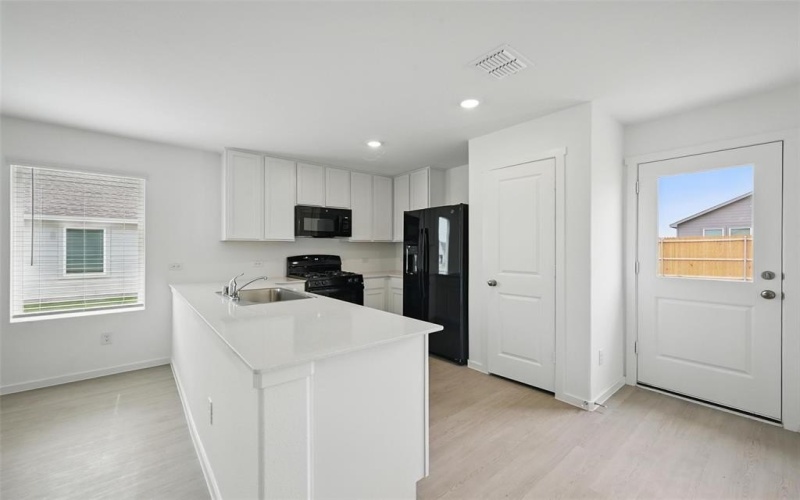 3614 Scarlet Sage Way, Sherman, TX 75092, 3 Habitaciones Habitaciones , ,2 BañosBaños,Residential Lease,En Alquiler,3614 Scarlet Sage Way,20956531
